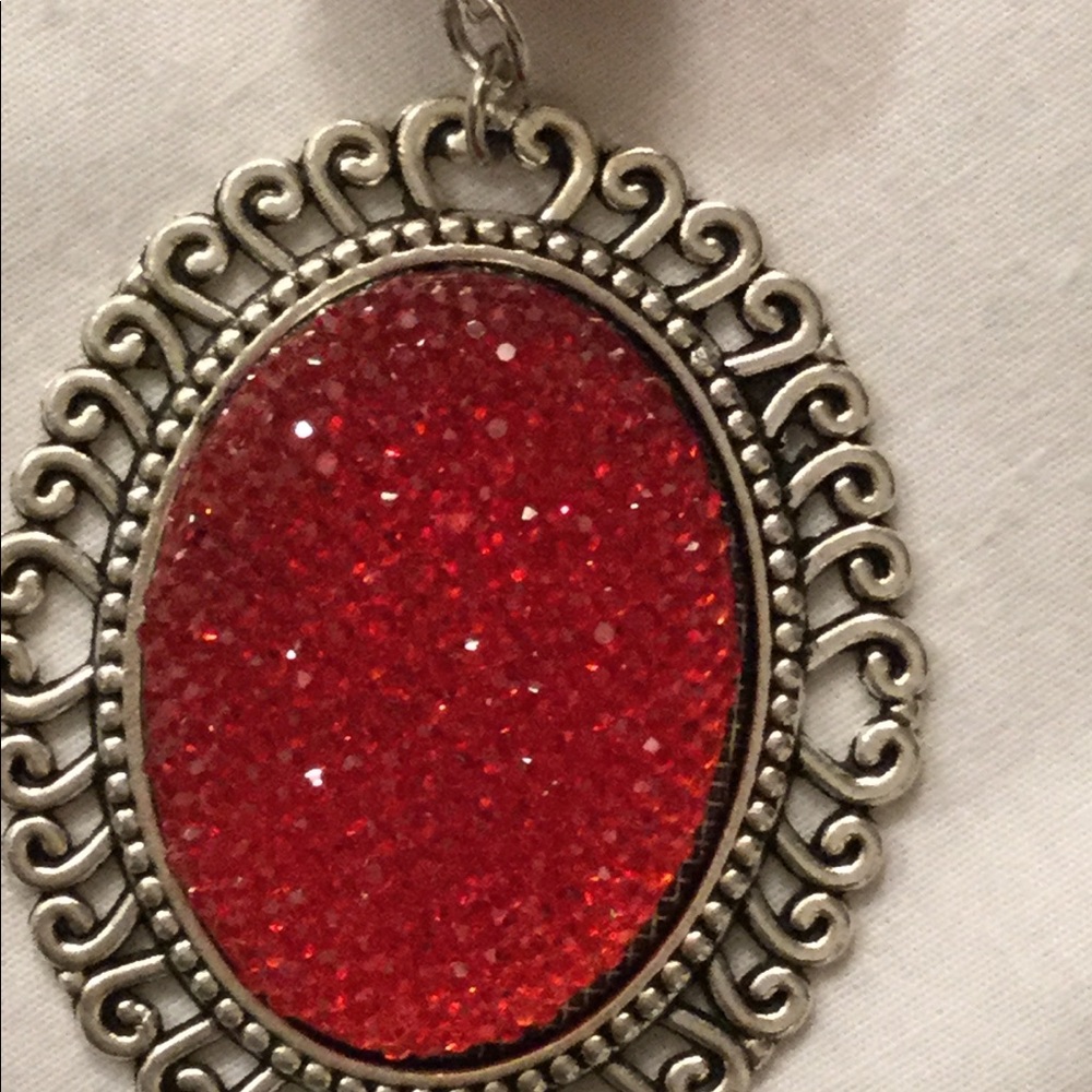 Red Cameo Statement Necklace - Picture 3 of 8